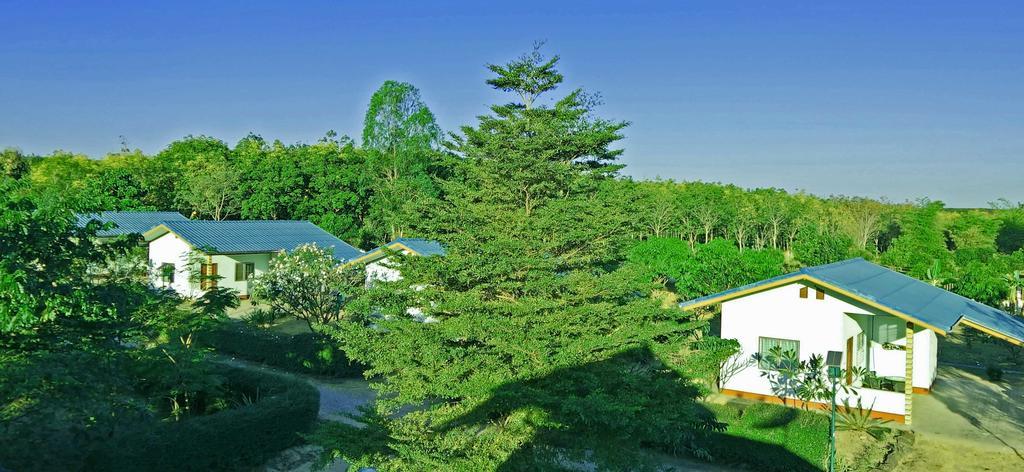 Eidi Homestay Nong Kung Si Esterno foto