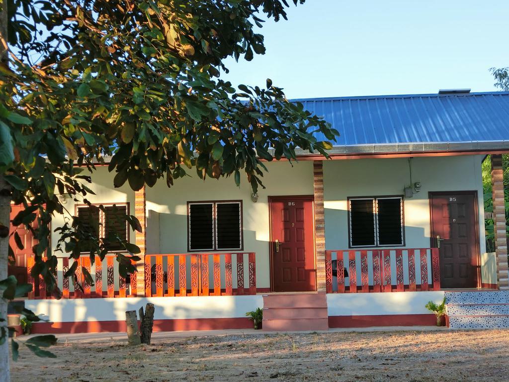 Eidi Homestay Nong Kung Si Esterno foto