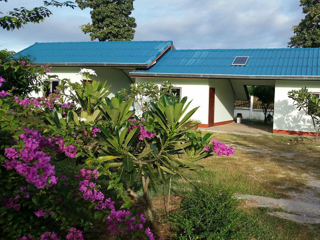 Eidi Homestay Nong Kung Si Esterno foto